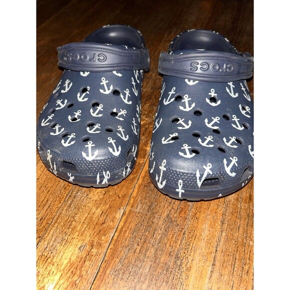 NWOT anchor Crocs Navy Size US Woman’s 7 - Picture 2 of 4